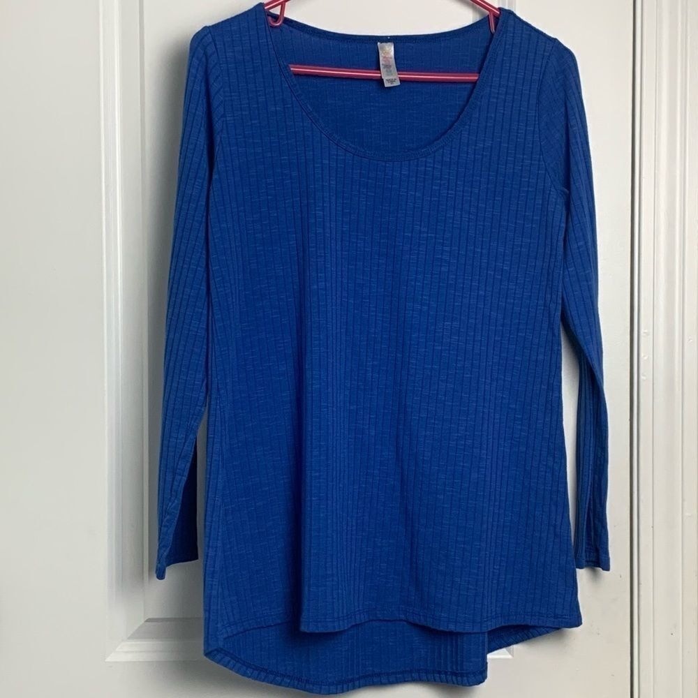Lularoe XS blue ribbed long-sleeved T-Shirt